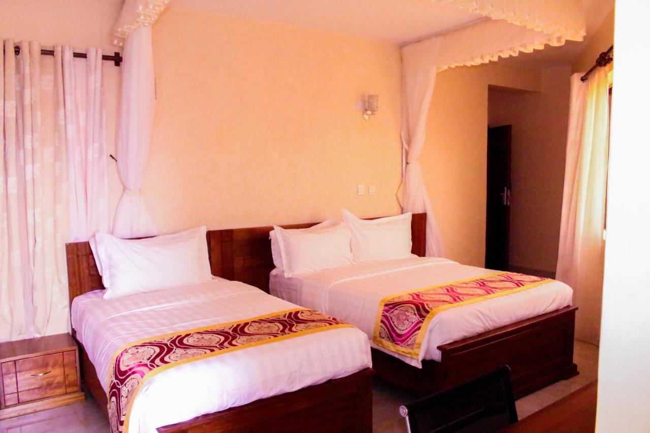 Prinias Hotel Kisumu Eksteriør billede