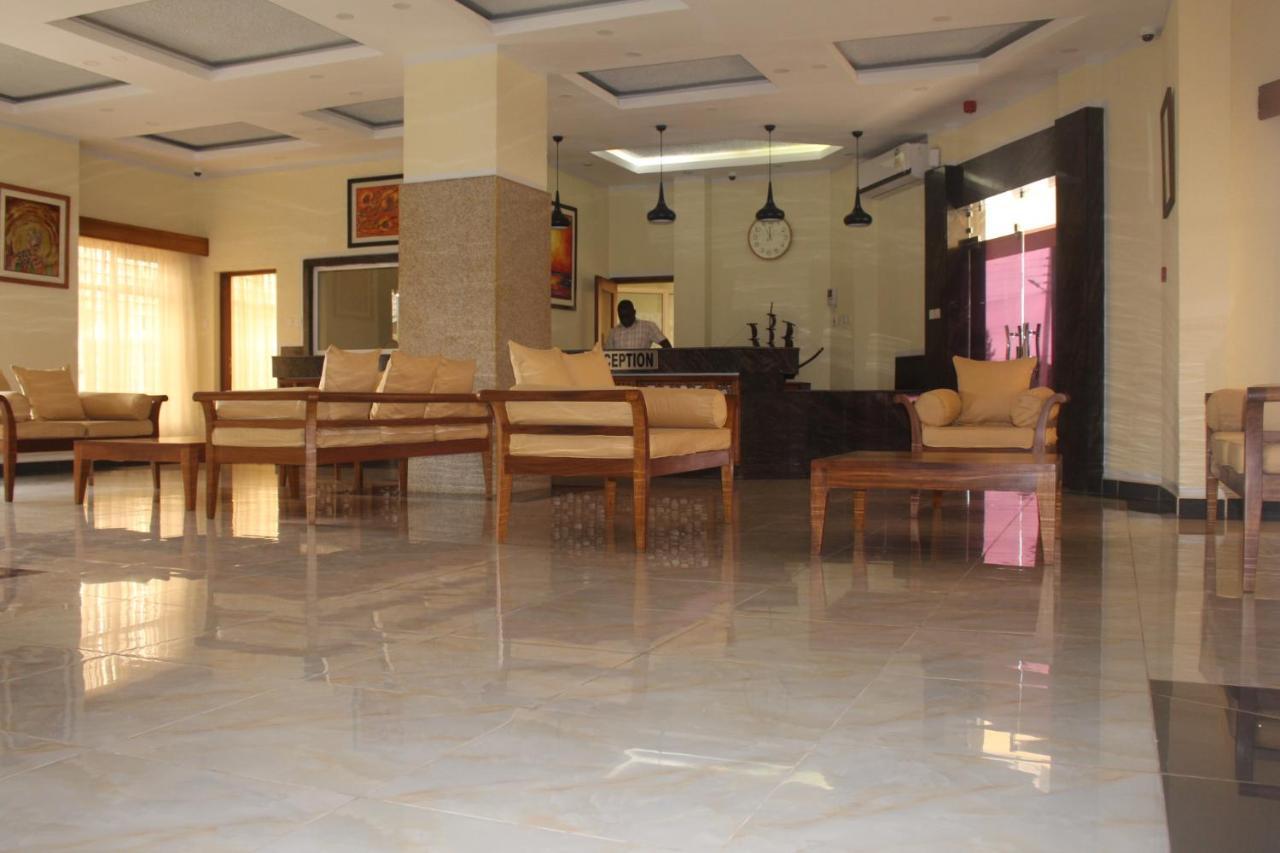Prinias Hotel Kisumu Eksteriør billede
