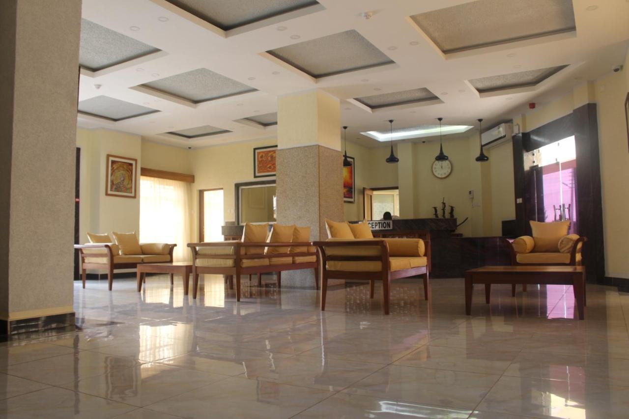 Prinias Hotel Kisumu Eksteriør billede